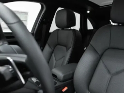 Porsche Macan T AWD 2026