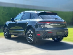 Porsche Macan T AWD 2026