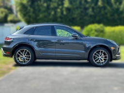 Porsche Macan T AWD 2026