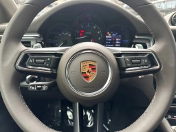 Porsche Macan T AWD 2026