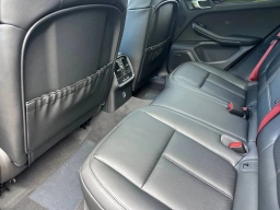 Porsche Macan T AWD 2026