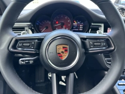Porsche Macan T AWD 2026