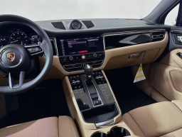 Porsche Macan T AWD 2025