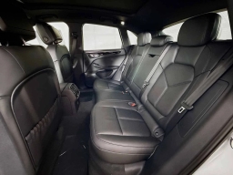 Porsche Macan T AWD 2026