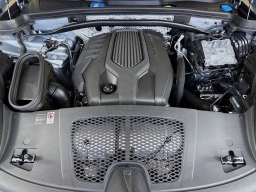 Porsche Macan T AWD 2026