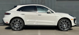 Porsche Macan Base AWD 2026
