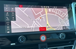 Porsche Macan Base AWD 2026