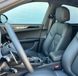 Porsche Macan T AWD 2026