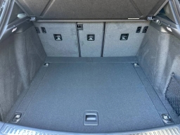 Porsche Macan T AWD 2026