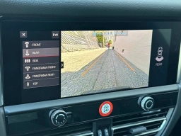 Porsche Macan T AWD 2026