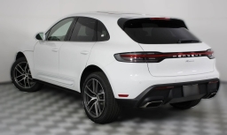 Porsche Macan T AWD 2026