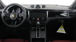 Porsche Macan T AWD 2026