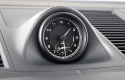 Porsche Macan T AWD 2026