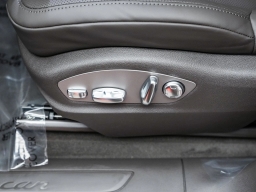 Porsche Macan T AWD 2026