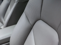 Porsche Macan T AWD 2026