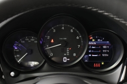 Porsche Macan T AWD 2026