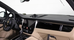 Porsche Macan T AWD 2026