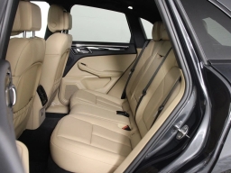 Porsche Macan T AWD 2026