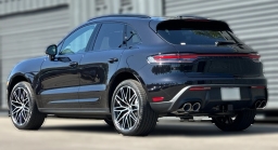 Porsche Macan Base AWD 2026
