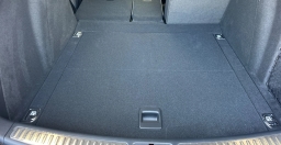 Porsche Macan Base AWD 2026