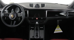 Porsche Macan T AWD 2026