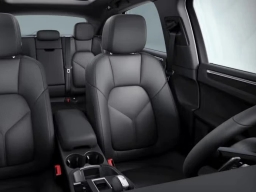 Porsche Macan T AWD 2026