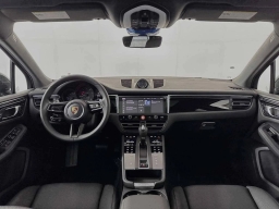 Porsche Macan T AWD 2026