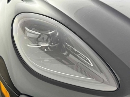 Porsche Macan T AWD 2026