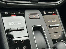 Porsche Macan T AWD 2026