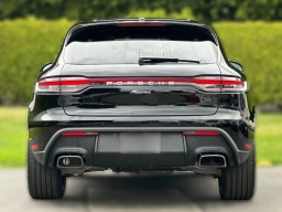 Porsche Macan T AWD 2026