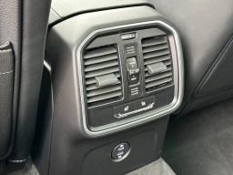 Porsche Macan T AWD 2026