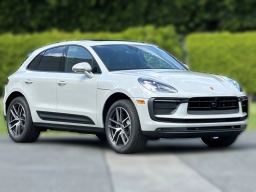 Porsche Macan T AWD 2026