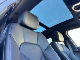 Porsche Macan T AWD 2026