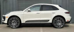 Porsche Macan Base AWD 2026
