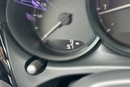 Porsche Macan Base AWD 2026