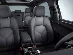 Porsche Macan Base AWD 2026