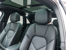 Porsche Macan T AWD 2026