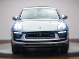 Porsche Macan T AWD 2026