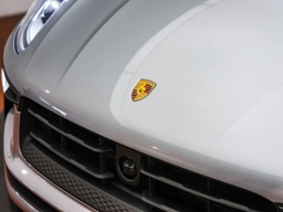 Porsche Macan T AWD 2026