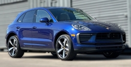 Porsche Macan Base AWD 2026