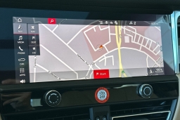 Porsche Macan Base AWD 2026