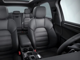 Porsche Macan T AWD 2026