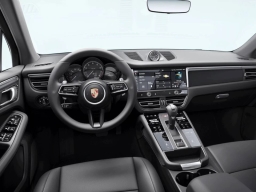 Porsche Macan Base AWD 2026