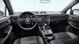 Porsche Macan T AWD 2026
