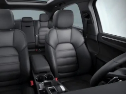 Porsche Macan T AWD 2026