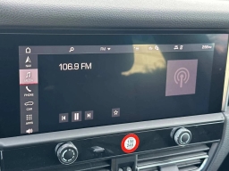 Porsche Macan T AWD 2026