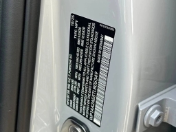 Porsche Macan T AWD 2026