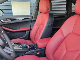 Porsche Macan T AWD 2026