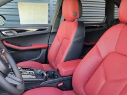 Porsche Macan T AWD 2026