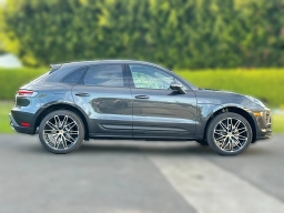 Porsche Macan T AWD 2026